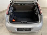 Brugt Fiat Punto Lounge 78 HK (57 kW) 2017 Sølv Sedan