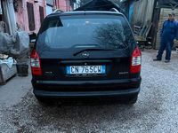 Usata Opel Zafira 101 CV (74 kW) 2004 Nero Monovolume