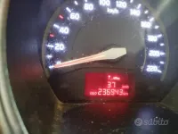 Usata Kia Rio 75 CV (55 kW) 2012 Bluazzurro Berlina