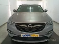 Usata Opel Grandland X S 120 CV (88 kW) 2018 Grigio metallizzato SUV