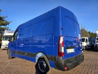 Usata Renault Master 140 CV (102 kW) 2021 Blu/azzurro Furgone