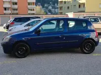 Usata Renault Clio II 58 CV (42 kW) 2004 Bluazzurro Berlina