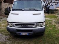 Usata Iveco Daily 95 CV (69 kW) 2004 Bianco Furgone