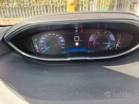 Usata Peugeot 3008 120 CV (88 kW) 2016 Bianco Station wagon