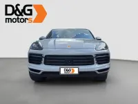 Begagnad Porsche Cayenne 462 HK (339 kW) 2023 Gesso SUV