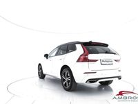 usata Volvo XC60 B4 Geartronic R-design del 2020 usata a Viterbo