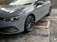 Usata VW Golf VIII Style 131 CV (96 kW) 2021 Grigio Berlina