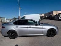 Usata Alfa Romeo Giulia Super 150 CV (110 kW) 2017 Grigio Berlina