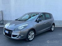 Usata Renault Scénic III Luxe 131 CV (96 kW) 2011 Grigio Monovolume