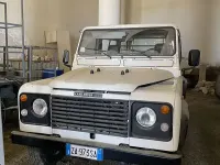Usata Land Rover Defender 86 CV (63 kW) 1989 Bianco SUV