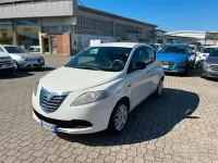 Gebraucht Lancia Ypsilon S 69 PS (50 kW) 2013 Weiß Kleinwagen