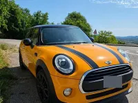 Usata Mini Cooper D 116 CV (85 kW) 2015 Giallo Utilitaria