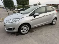 Usata Ford Fiesta Titanium 75 CV (55 kW) 2017 Grigio Utilitaria