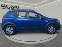 Usata Dacia Sandero Comfort 101 CV (74 kW) 2022 Blu scuro Utilitaria