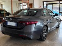 Usata Alfa Romeo Giulia Business 160 CV (117 kW) 2023 Grigio Berlina