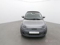 Usata Fiat 500e Icon 86 kW (118 CV) 2021 Grigio Cabrio