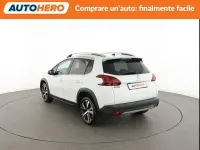 Usata Peugeot 2008 Allure 120 CV (88 kW) 2017 Bianco SUV
