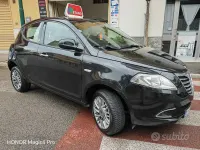 Usata Lancia Ypsilon Gold 85 CV (62 kW) 2013 Nero Utilitaria