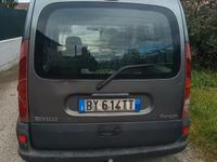 Usado Renault Kangoo 75 CV (55 kW) 2002 Monovolumen