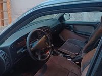 Usata Opel Omega 122 CV (89 kW) 1992 Verde Station wagon