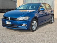 Usata VW Polo Comfortline 90 CV (66 kW) 2018 Atlantic blue Utilitaria