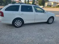 Usata Skoda Octavia 105 CV (77 kW) 2012 Bianco Berlina