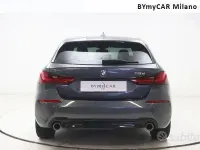 Usata BMW 118 Sport Line 150 CV (110 kW) 2020 Grigio Utilitaria