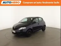 Usata Lancia Ypsilon Silver 69 CV (50 kW) 2021 Blu Utilitaria