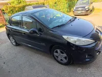 Usata Peugeot 207 68 CV (50 kW) 2010 Nero Berlina