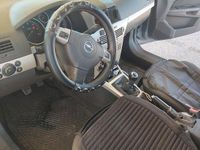 Usata Opel Astra 115 CV (84 kW) 2008 Berlina