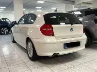 Usata BMW 116 122 CV (89 kW) 2009 Bianco Utilitaria