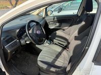 Usata Fiat Grande Punto 75 CV (55 kW) 2006 Bianco Utilitaria