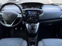 Usata Lancia Ypsilon Gold 69 CV (50 kW) 2023 Bianco Utilitaria