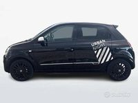 Usata Renault Twingo Urban 60 kW (82 CV) 2022 Nero etoile Utilitaria