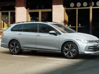 Nuova VW Golf VIII Edition 150 CV (110 kW) 2026 Dolomite silver metallizzato Station wagon