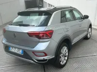 Usata VW T-Roc R-line 150 CV (110 kW) 2023 Grigio SUV