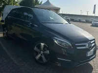 Usata Mercedes B180 Edition 109 CV (80 kW) 2017 Nero Utilitaria