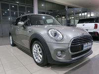 Usata Mini Cooper D Business 116 CV (85 kW) 2018 Melting silver Utilitaria