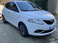 Usata Lancia Ypsilon 2017 Bianco Utilitaria