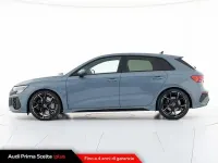 Usata Audi RS3 Sportback Comfort 400 CV (294 kW) 2023 Grigio kemora metallizzato Utilitaria