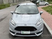 Usata Ford Fiesta ST200 200 CV (147 kW) 2017 Grigio Utilitaria