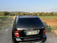 Usata Mercedes ML320 224 CV (164 kW) 2007 Nero SUV