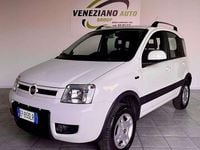 Usata Fiat Panda 4x4 Climbing 69 CV (50 kW) 2013 Utilitaria