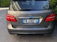Usata Mercedes B180 Executive 109 CV (80 kW) 2018 Grigio Utilitaria
