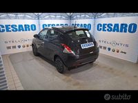 Usata Lancia Ypsilon S 70 CV (51 kW) 2024 Nero vulcano Utilitaria