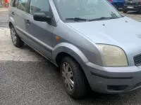 Usata Ford Fusion 68 CV (50 kW) 2005 Grigio Utilitaria