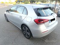 Usata Mercedes A180 2019 Grigio Utilitaria