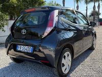 Usata Toyota Aygo X-play 69 CV (50 kW) 2018 Grigio Utilitaria