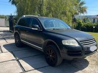 Usata VW Touareg 224 CV (164 kW) 2005 Nero SUV