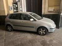 Usata VW Polo 75 CV (55 kW) 2002 Grigio Utilitaria